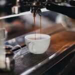 espresso la gi cach pha nguyen tac khi pha va cach uong ca tipsnote 800x484 1